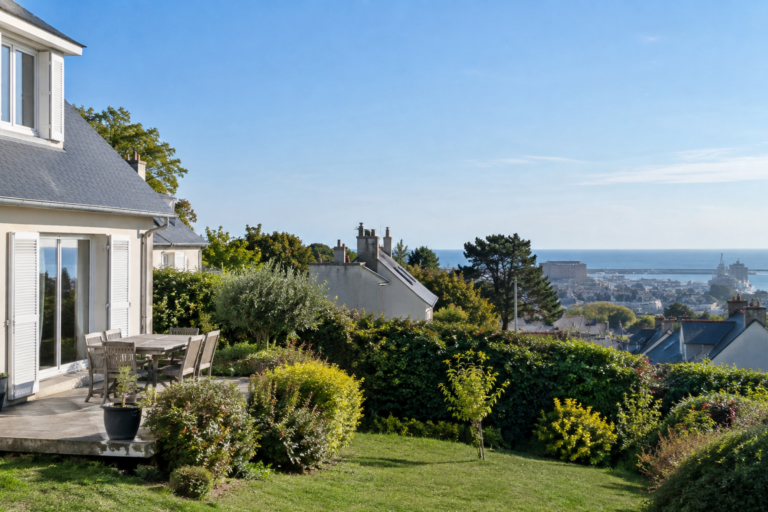 Maison familiale avec jardin à Cherbourg-en-Cotentin