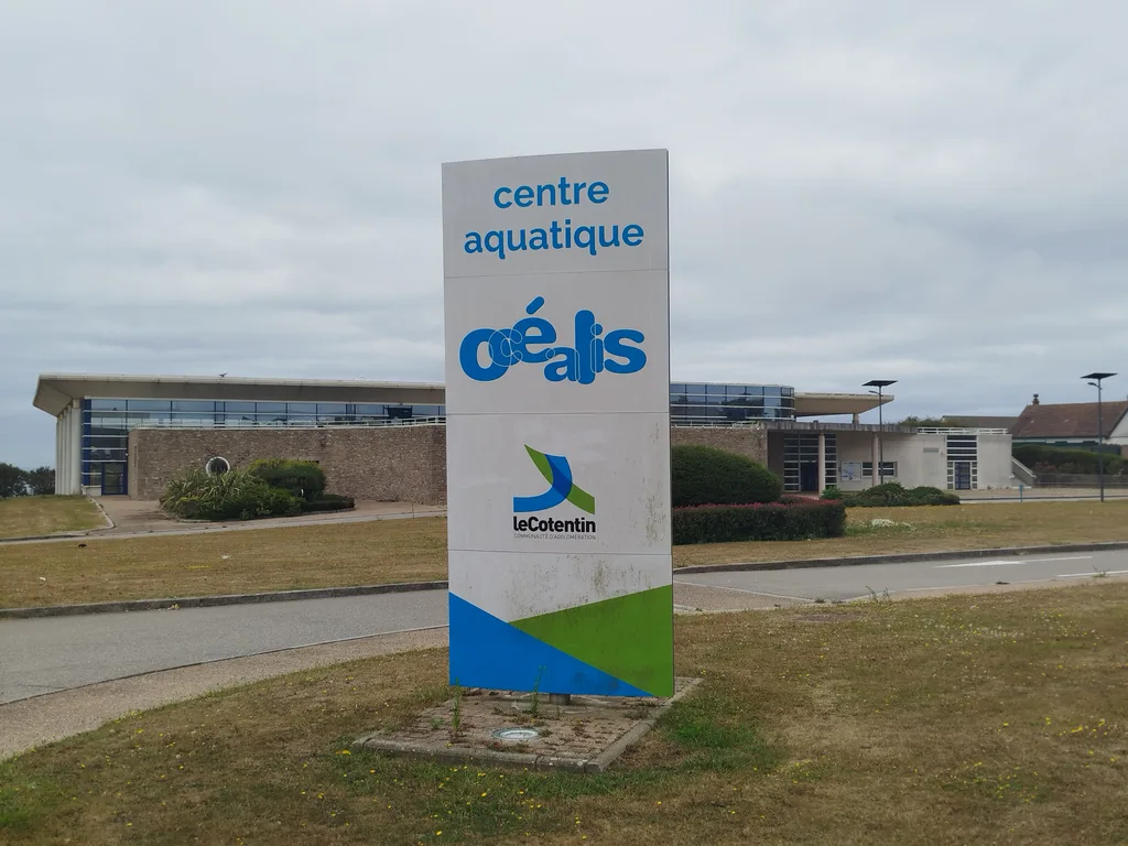 Centre aquatique Océalis situé à Beaumont-Hague.